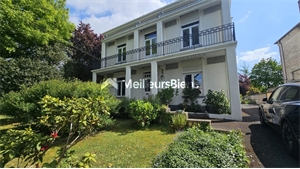 maison bourgeoise à la vente -   59600  MAUBEUGE, surface 196 m2 vente maison bourgeoise - UBI471993761